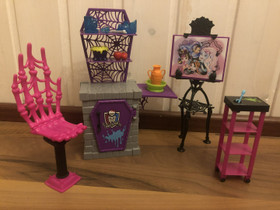 Monster High huonekalusetti, Lelut ja pelit, Lastentarvikkeet ja lelut, Jyväskylä, Tori.fi Monster High huonekalusetti, Lelut ja pelit, Lastentarvikkeet ja lelut, Jyväskylä, Tori.fi