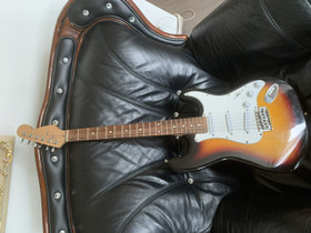 Stratocaster, Kitarat, bassot ja vahvistimet, Musiikki ja soittimet, Nurmijärvi, Tori.fi Stratocaster, Kitarat, bassot ja vahvistimet, Musiikki ja soittimet, Nurmijärvi, Tori.fi