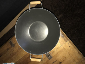 Wokkipannu, Muut keittiötarvikkeet, Keittiötarvikkeet ja astiat, Vaasa, Tori.fi Wokkipannu, Muut keittiötarvikkeet, Keittiötarvikkeet ja astiat, Vaasa, Tori.fi