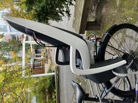 Hamax pyöränistuin lapselle, Pyörätarvikkeet ja kypärät, Polkupyörät ja pyöräily, Helsinki, Tori.fi Hamax pyöränistuin lapselle, Pyörätarvikkeet ja kypärät, Polkupyörät ja pyöräily, Helsinki, Tori.fi