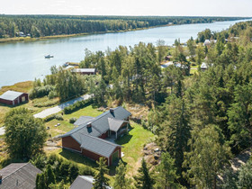 Närpiö Nämpnäs Österfärdsvägen 158 3h + 2k + kph +, Mökit ja loma-asunnot, Närpiö, Tori.fi Närpiö Nämpnäs Österfärdsvägen 158 3h + 2k + kph +, Mökit ja loma-asunnot, Närpiö, Tori.fi
