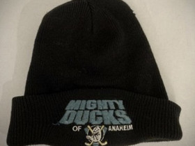 Anaheim of Mighty Ducks pipo, Laukut ja hatut, Asusteet ja kellot, Helsinki, Tori.fi Anaheim of Mighty Ducks pipo, Laukut ja hatut, Asusteet ja kellot, Helsinki, Tori.fi