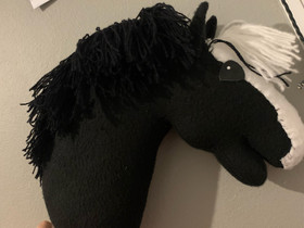 Pikku keppihevos poni, Käsityöt, Hyvinkää, Tori.fi Pikku keppihevos poni, Käsityöt, Hyvinkää, Tori.fi