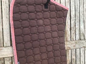 Equiline Flättäri, Satulat ja varusteet, Hevoset ja hevosurheilu, Ypäjä, Tori.fi Equiline Flättäri, Satulat ja varusteet, Hevoset ja hevosurheilu, Ypäjä, Tori.fi