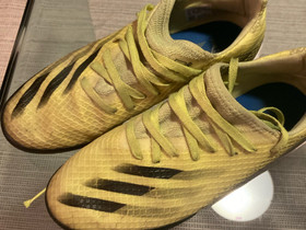 Adidas jalkapallokengät, Jalkapallo, Urheilu ja ulkoilu, Espoo, Tori.fi Adidas jalkapallokengät, Jalkapallo, Urheilu ja ulkoilu, Espoo, Tori.fi