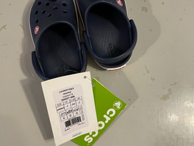 Crocs uudet koko 23-24, Lastenvaatteet ja kengät, Kaskinen, Tori.fi Crocs uudet koko 23-24, Lastenvaatteet ja kengät, Kaskinen, Tori.fi