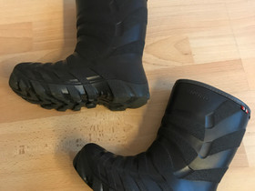 Viking lämminvuorisaappaat 31, Lastenvaatteet ja kengät, Kotka, Tori.fi Viking lämminvuorisaappaat 31, Lastenvaatteet ja kengät, Kotka, Tori.fi