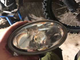 Halogeeni lisävalo, Mopojen varaosat ja tarvikkeet, Mototarvikkeet ja varaosat, Oulu, Tori.fi Halogeeni lisävalo, Mopojen varaosat ja tarvikkeet, Mototarvikkeet ja varaosat, Oulu, Tori.fi
