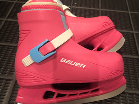 Luistimet Bauer koko 30/31, Jääkiekko ja luistelu, Urheilu ja ulkoilu, Hämeenlinna, Tori.fi Luistimet Bauer koko 30/31, Jääkiekko ja luistelu, Urheilu ja ulkoilu, Hämeenlinna, Tori.fi