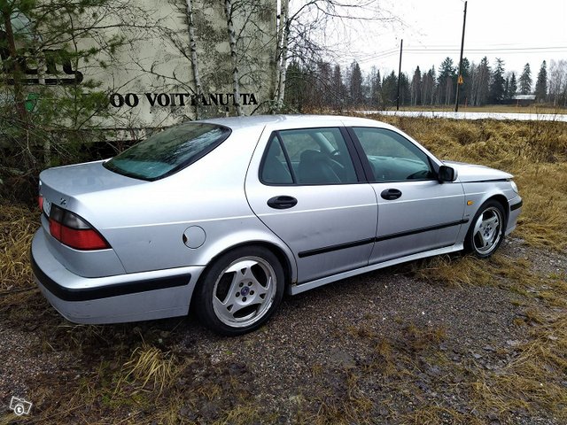Saab 9-5