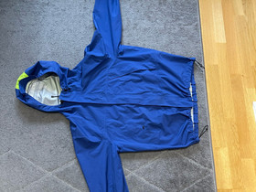 Taped Seam Jacket Supremelta, Vaatteet ja kengät, Espoo, Tori.fi Taped Seam Jacket Supremelta, Vaatteet ja kengät, Espoo, Tori.fi