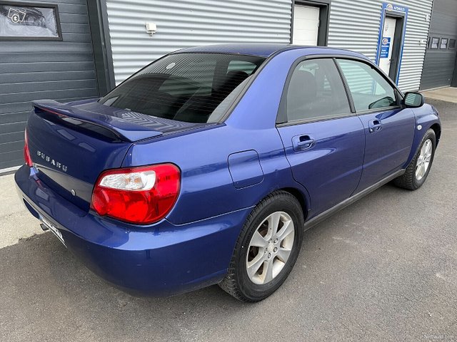 Subaru Impreza 4
