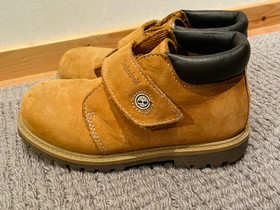 Timberland lasten vedenpitävät varsikengät, Lastenvaatteet ja kengät, Pori, Tori.fi Timberland lasten vedenpitävät varsikengät, Lastenvaatteet ja kengät, Pori, Tori.fi