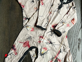 Molo pyjama/jumpsuit x 2, Lastenvaatteet ja kengät, Kuopio, Tori.fi Molo pyjama/jumpsuit x 2, Lastenvaatteet ja kengät, Kuopio, Tori.fi