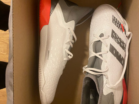 Adidas Predator Freak .3 in, Pallopelit, Urheilu ja ulkoilu, Mynämäki, Tori.fi Adidas Predator Freak .3 in, Pallopelit, Urheilu ja ulkoilu, Mynämäki, Tori.fi