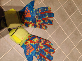 Adidas predator maalivahtihanskat, Jalkapallo, Urheilu ja ulkoilu, Tuusula, Tori.fi Adidas predator maalivahtihanskat, Jalkapallo, Urheilu ja ulkoilu, Tuusula, Tori.fi