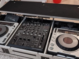 Täydellinen Pioneerin DJ-setti säilytyslaatikolla, Muu musiikki ja soittimet, Musiikki ja soittimet, Espoo, Tori.fi Täydellinen Pioneerin DJ-setti säilytyslaatikolla, Muu musiikki ja soittimet, Musiikki ja soittimet, Espoo, Tori.fi