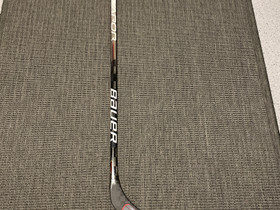 Uusi Bauer Hyperlite, Jääkiekko ja luistelu, Urheilu ja ulkoilu, Espoo, Tori.fi Uusi Bauer Hyperlite, Jääkiekko ja luistelu, Urheilu ja ulkoilu, Espoo, Tori.fi