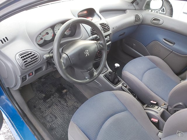 Peugeot 206 10
