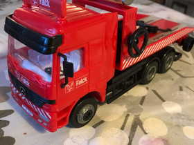 Falck hinausauto, Lelut ja pelit, Lastentarvikkeet ja lelut, Seinäjoki, Tori.fi Falck hinausauto, Lelut ja pelit, Lastentarvikkeet ja lelut, Seinäjoki, Tori.fi