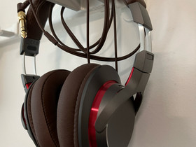 Audio-Technica MSR7b- kuulokkeet, Audio ja musiikkilaitteet, Viihde-elektroniikka, Tampere, Tori.fi Audio-Technica MSR7b- kuulokkeet, Audio ja musiikkilaitteet, Viihde-elektroniikka, Tampere, Tori.fi