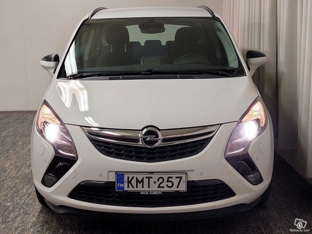 Opel Zafira Tourer 7