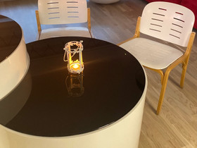 Arvokas Horreds Design -tuoli, Pöydät ja tuolit, Sisustus ja huonekalut, Helsinki, Tori.fi Arvokas Horreds Design -tuoli, Pöydät ja tuolit, Sisustus ja huonekalut, Helsinki, Tori.fi