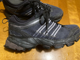 Adidas juoksukengät, Juoksu ja lenkkeily, Urheilu ja ulkoilu, Kuopio, Tori.fi Adidas juoksukengät, Juoksu ja lenkkeily, Urheilu ja ulkoilu, Kuopio, Tori.fi
