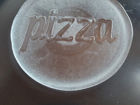 Pizzalautanen, Ruokailuastiat ja aterimet, Keittiötarvikkeet ja astiat, Mynämäki, Tori.fi Pizzalautanen, Ruokailuastiat ja aterimet, Keittiötarvikkeet ja astiat, Mynämäki, Tori.fi
