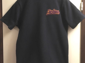 Dickies lyhythihainen paita s, Vaatteet ja kengät, Rovaniemi, Tori.fi Dickies lyhythihainen paita s, Vaatteet ja kengät, Rovaniemi, Tori.fi