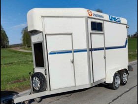 Iso Umesläp isolla valjaskaapilla, Trailerit ja kuljetus, Hevoset ja hevosurheilu, Kiuruvesi, Tori.fi Iso Umesläp isolla valjaskaapilla, Trailerit ja kuljetus, Hevoset ja hevosurheilu, Kiuruvesi, Tori.fi