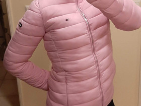 Tommy Hilfiger talvitakki, Vaatteet ja kengät, Lappeenranta, Tori.fi Tommy Hilfiger talvitakki, Vaatteet ja kengät, Lappeenranta, Tori.fi