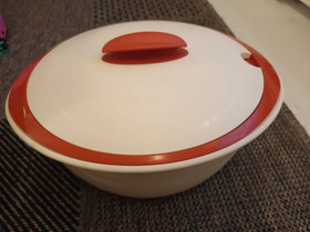Tupperware tarjoiluastia, Tarjoiluastiat, Keittiötarvikkeet ja astiat, Sotkamo, Tori.fi Tupperware tarjoiluastia, Tarjoiluastiat, Keittiötarvikkeet ja astiat, Sotkamo, Tori.fi