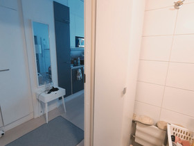 Kylpyhuoneen kaappi, Hyllyt ja säilytys, Sisustus ja huonekalut, Tampere, Tori.fi Kylpyhuoneen kaappi, Hyllyt ja säilytys, Sisustus ja huonekalut, Tampere, Tori.fi
