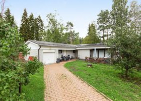 4H, 119m², Loimukatu 4, Kotka, Myytävät asunnot, Asunnot, Kotka, Tori.fi 4H, 119m², Loimukatu 4, Kotka, Myytävät asunnot, Asunnot, Kotka, Tori.fi