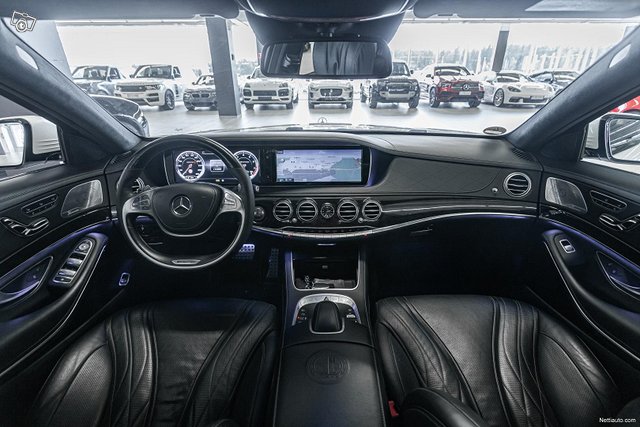 Mercedes-Benz S 63 AMG 10