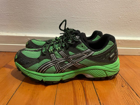 ASICS talvi juoksukengät, Juoksu ja lenkkeily, Urheilu ja ulkoilu, Porvoo, Tori.fi ASICS talvi juoksukengät, Juoksu ja lenkkeily, Urheilu ja ulkoilu, Porvoo, Tori.fi