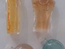 Vitage Miniatyyri hajuvesi Hajuvedet tuoksu parfum, Kauneudenhoito ja kosmetiikka, Terveys ja hyvinvointi, Janakkala, Tori.fi Vitage Miniatyyri hajuvesi Hajuvedet tuoksu parfum, Kauneudenhoito ja kosmetiikka, Terveys ja hyvinvointi, Janakkala, Tori.fi