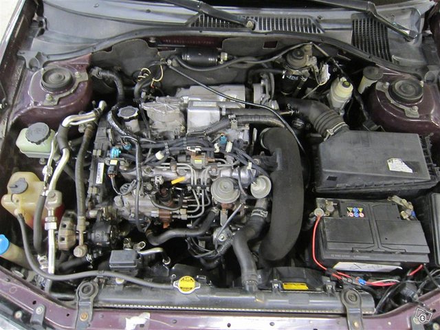 Toyota Avensis 17