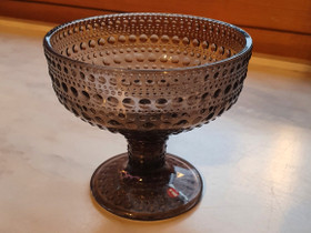 Iittala Kastehelmi jalallinen kulho, Tarjoiluastiat, Keittiötarvikkeet ja astiat, Lahti, Tori.fi Iittala Kastehelmi jalallinen kulho, Tarjoiluastiat, Keittiötarvikkeet ja astiat, Lahti, Tori.fi