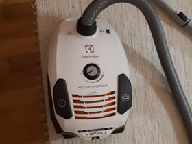 Elektrolux Pölynimuri, Pölynimurit ja siivousvälineet, Kodinkoneet, Lappeenranta, Tori.fi Elektrolux Pölynimuri, Pölynimurit ja siivousvälineet, Kodinkoneet, Lappeenranta, Tori.fi