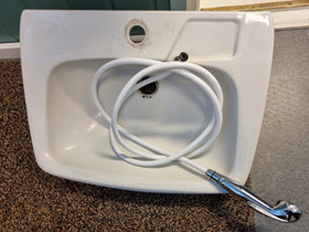 Allas ja bidetta, Kylpyhuoneet, WC:t ja saunat, Rakennustarvikkeet ja työkalut, Kajaani, Tori.fi Allas ja bidetta, Kylpyhuoneet, WC:t ja saunat, Rakennustarvikkeet ja työkalut, Kajaani, Tori.fi
