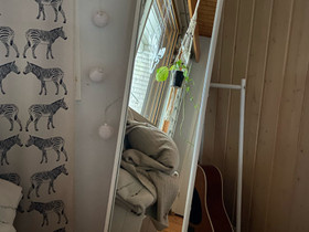 Peili vaatekoukuilla, Muu sisustus, Sisustus ja huonekalut, Kajaani, Tori.fi Peili vaatekoukuilla, Muu sisustus, Sisustus ja huonekalut, Kajaani, Tori.fi