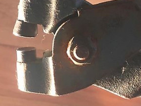 Vanhempia työkaluja, Pyörätarvikkeet ja kypärät, Polkupyörät ja pyöräily, Savonlinna, Tori.fi Vanhempia työkaluja, Pyörätarvikkeet ja kypärät, Polkupyörät ja pyöräily, Savonlinna, Tori.fi