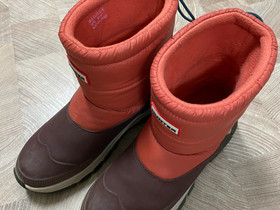 Hunter-talvikengät, koko 39, Vaatteet ja kengät, Pori, Tori.fi Hunter-talvikengät, koko 39, Vaatteet ja kengät, Pori, Tori.fi