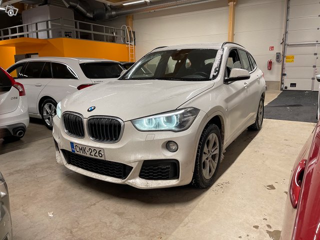 BMW X1, kuva 1