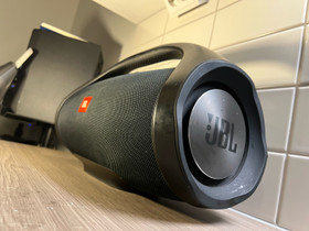 JBL Boombox, Audio ja musiikkilaitteet, Viihde-elektroniikka, Turku, Tori.fi JBL Boombox, Audio ja musiikkilaitteet, Viihde-elektroniikka, Turku, Tori.fi