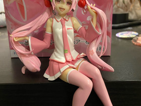 Sakura miku figuuri, Astiat, Keräily, Kerava, Tori.fi Sakura miku figuuri, Astiat, Keräily, Kerava, Tori.fi