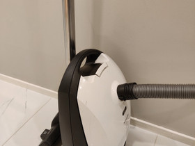 Miele pölynimuri, Pölynimurit ja siivousvälineet, Kodinkoneet, Espoo, Tori.fi Miele pölynimuri, Pölynimurit ja siivousvälineet, Kodinkoneet, Espoo, Tori.fi