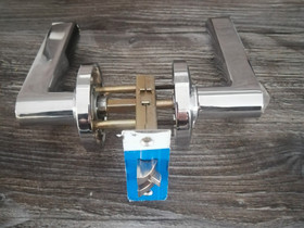Ovilukko Smart Level Lock, Ikkunat, ovet ja lattiat, Rakennustarvikkeet ja työkalut, Kajaani, Tori.fi Ovilukko Smart Level Lock, Ikkunat, ovet ja lattiat, Rakennustarvikkeet ja työkalut, Kajaani, Tori.fi